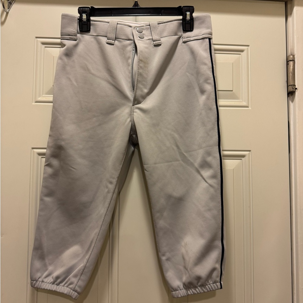 Mizuno Gray baseball knickers with Navy piping